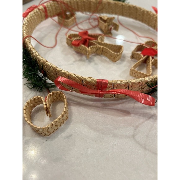 Vintage 80s Swedish Christmas Wreath Hanging Straw Scandinavian Mobile V23 - Picture 8 of 9